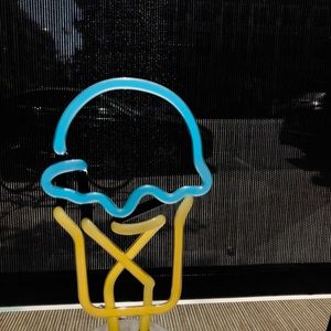 Meet your Posher, Yoojin